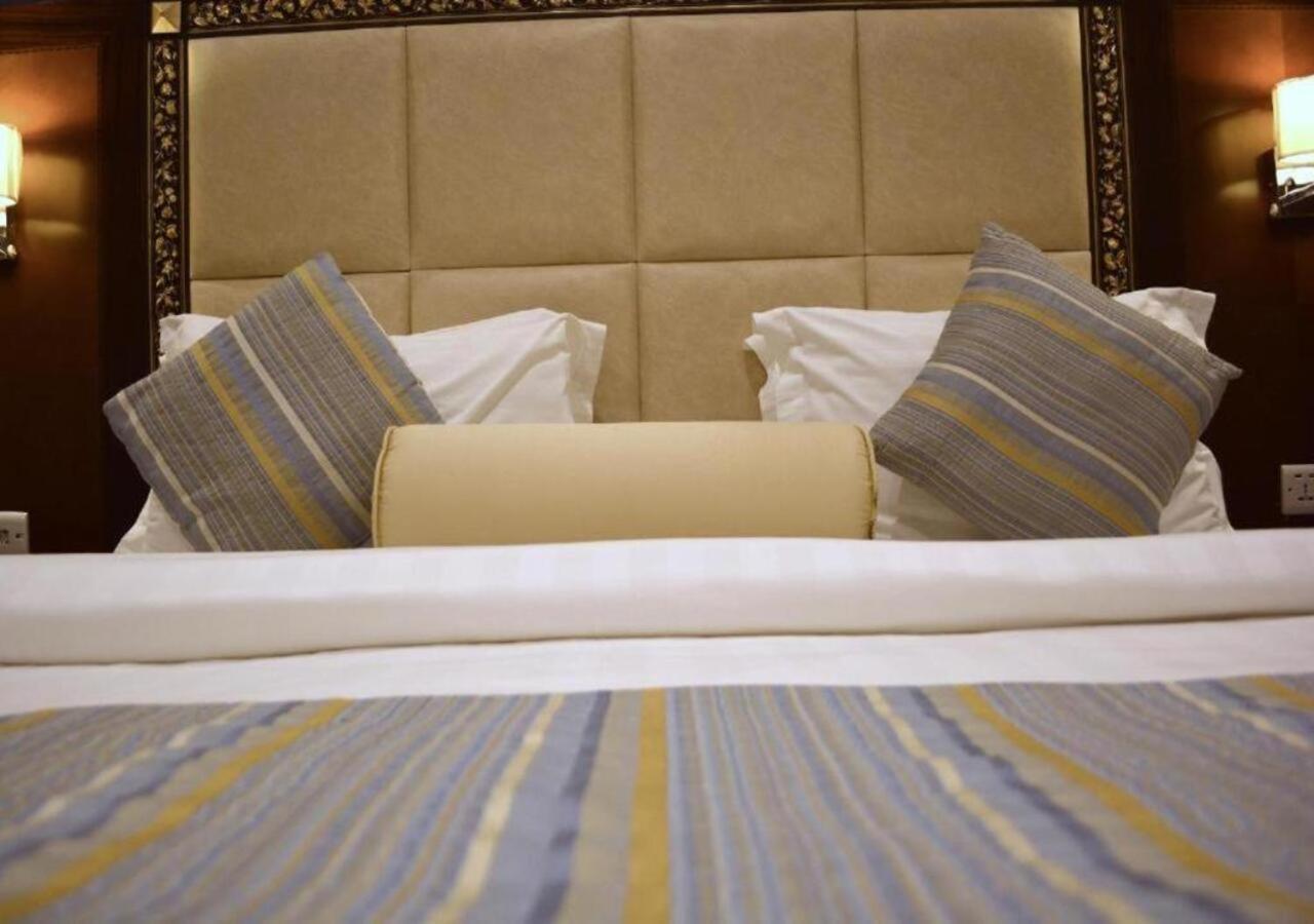 Tobal Al Hamra Hotel Apartments Jeddah Bagian luar foto