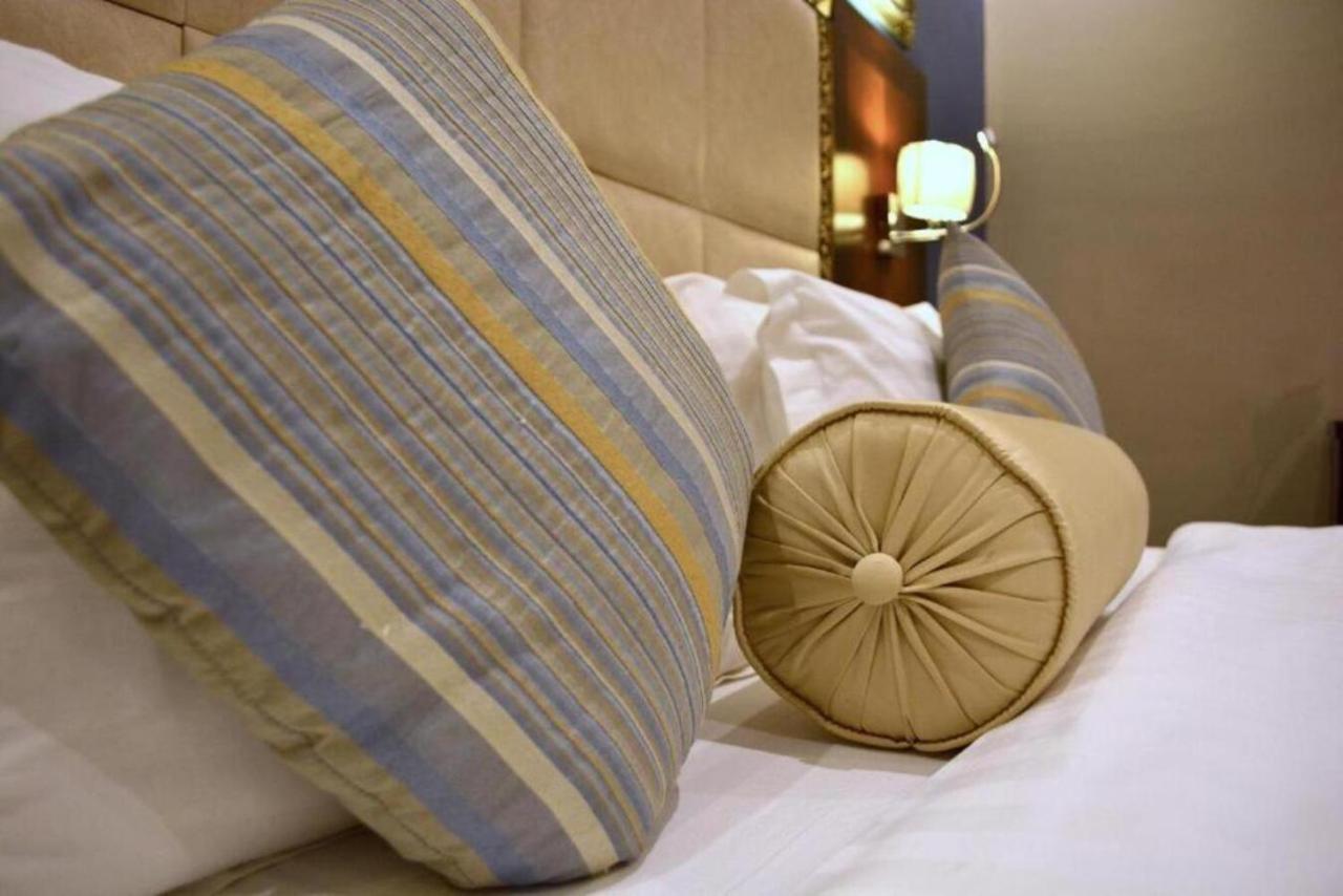 Tobal Al Hamra Hotel Apartments Jeddah Bagian luar foto